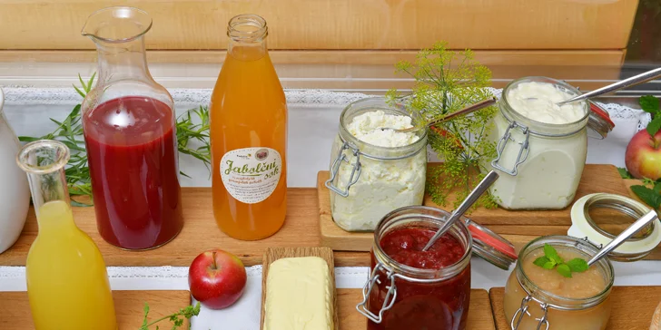 Exkluzívny pobyt priamo pri slovinskom jazere Bled: bohaté raňajky a wellness