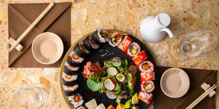 Sunshine sushi set pre 2 osoby v 4* hotelovej reštaurácii Mama's Panasian Restaurant