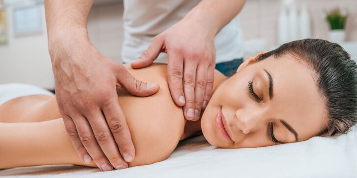 Individuálna zdravotná masáž alebo reflexná masáž chodidiel či horných/dolných končatín