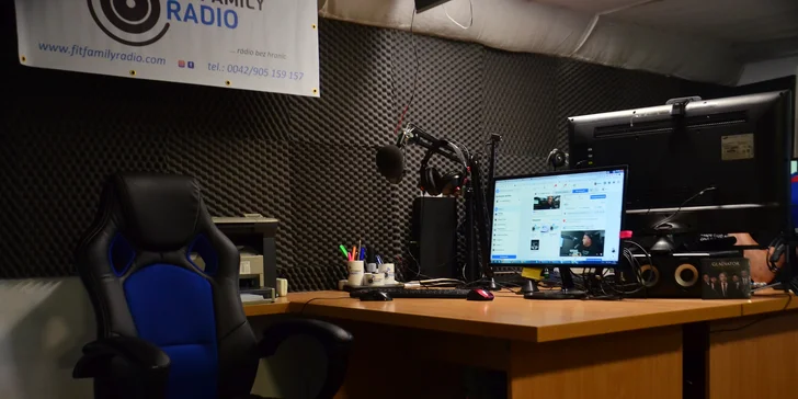Zážitkové moderovanie LIVE vysielania vo FIT FAMILY RÁDIO + certifikát