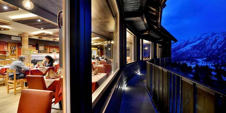 Zimná dovolenka v Passo del Tonale: 3* hotel s polpenziou, 300 metrov od ski areálu