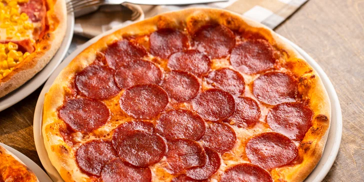 Pravá talianska pizza v Le Torri aj s možnosťou Take away - na výber 8 z druhov
