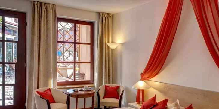 Luxusný pobyt na Malej Strane: bohaté raňajky a 60 min. vstup do privátneho wellness