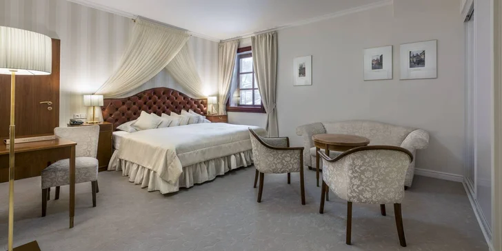 Luxusný pobyt na Malej Strane: bohaté raňajky a 60 min. vstup do privátneho wellness