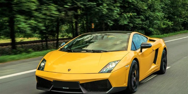 Adrenalínová jazda na Ferrari či Lamborghini!
