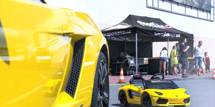 Adrenalínová jazda na Ferrari či Lamborghini!