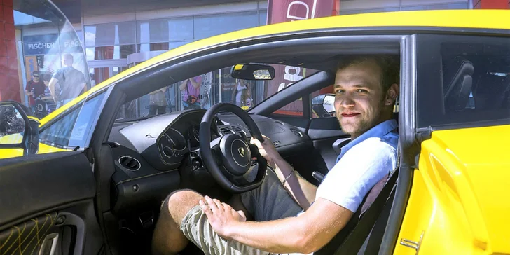 Adrenalínová jazda na Ferrari či Lamborghini!