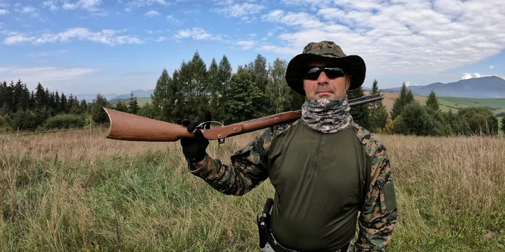 Jedinečná streľba z historických zbraní v modernom štýle