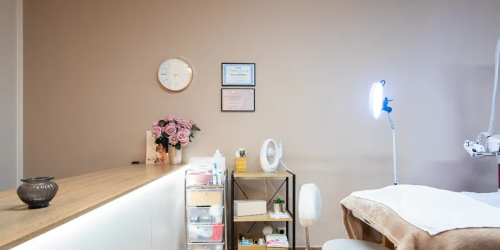 Čistenie pleti, mezoterapia či laminácia obočia v Care and Beauty