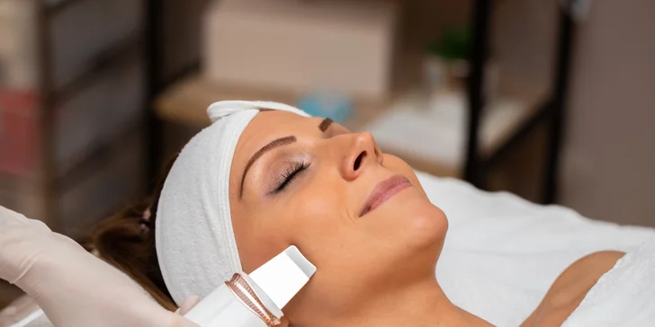 Čistenie pleti, mezoterapia či laminácia obočia v Care and Beauty