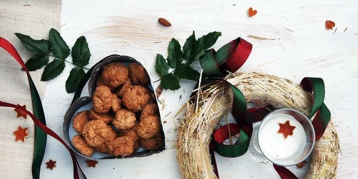 Ručne vyrábané pečivo: linecké srdiečka, grilážky, vanilkové rožteky a iné