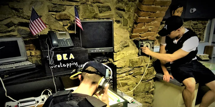 Napínavá escape room ESCOBAR: Chyť najväčšieho zločinca Kolumbie!