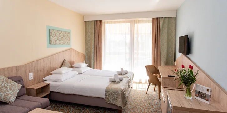Rodinný hotel pri krásnom Balatone: wellness a moderné izby s terasou