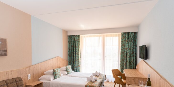 Rodinný hotel pri krásnom Balatone: wellness a moderné izby s terasou