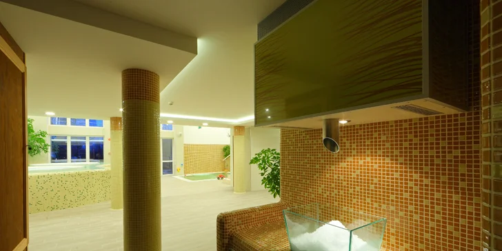 Rodinný hotel pri krásnom Balatone: wellness a moderné izby s terasou
