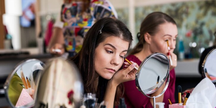 Kurzy a worshopy vo FAME MANAGEMENT: Vizážistika a make-up