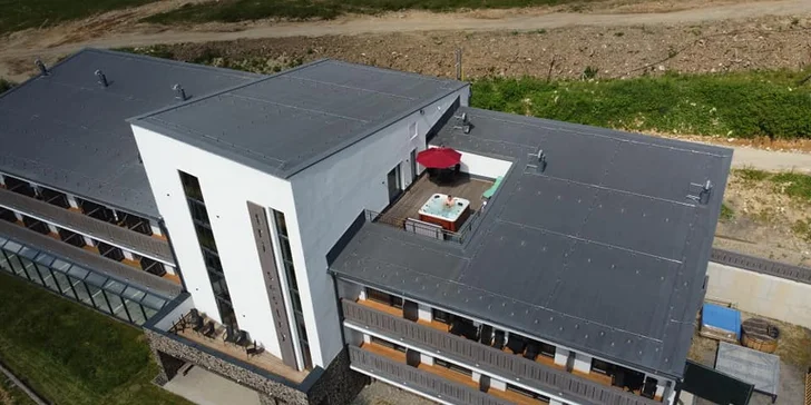 Rodinná dovolenka v nových, štýlových apartmánoch TRI SESTRY v Nízkych Tatrách v Jasnej s možnosťou privátneho wellness
