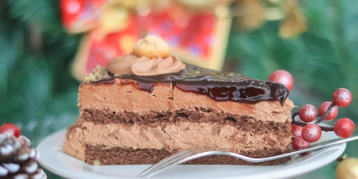 Lahodné zákusky či torta z cukrárne Fajnotka až ku vám domov!