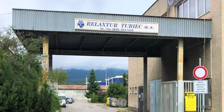 Čistenie exteriéru a interiéru auta: Tepovanie, vysávanie, dezinfekcia ozónom i NANO-keramická ochrana laku