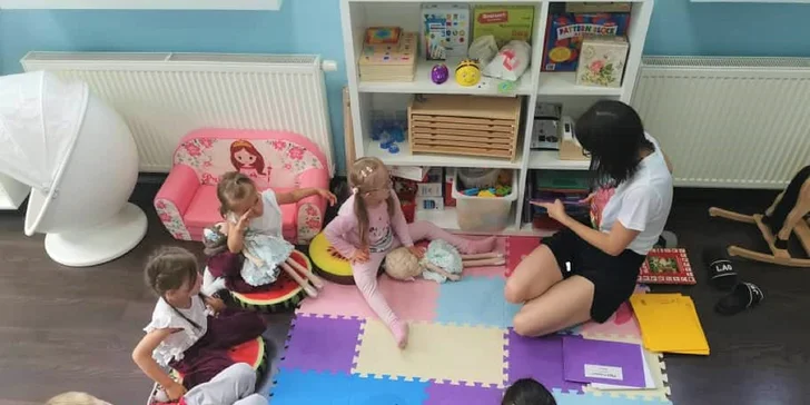 Individuálne a skupinové lekcie pre rozvoj detí od 6 mesiacov do 5 rokov