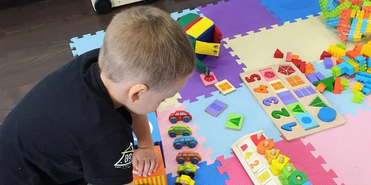 Individuálne a skupinové lekcie pre rozvoj detí od 6 mesiacov do 5 rokov