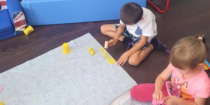 Individuálne a skupinové lekcie pre rozvoj detí od 6 mesiacov do 5 rokov