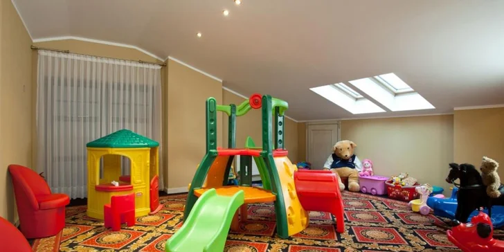 Dovolenka na Balte: elegantný hotel uprostred lesov, polpenzia a neobmedzený vstup do wellness