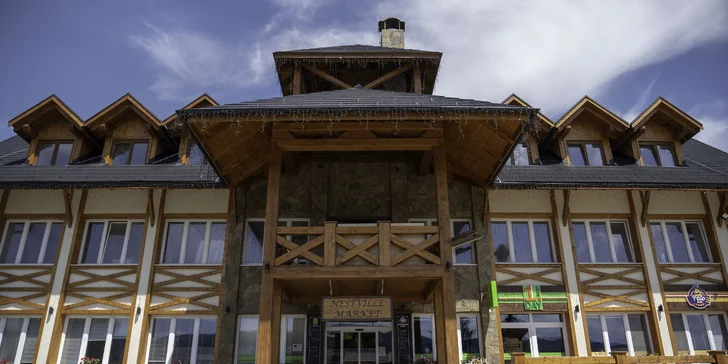 Jedinečný pobyt v Hniezdnom: apartmány vo vidieckom štýle, možnosť prehliadky Nestville Distillery a degustácie