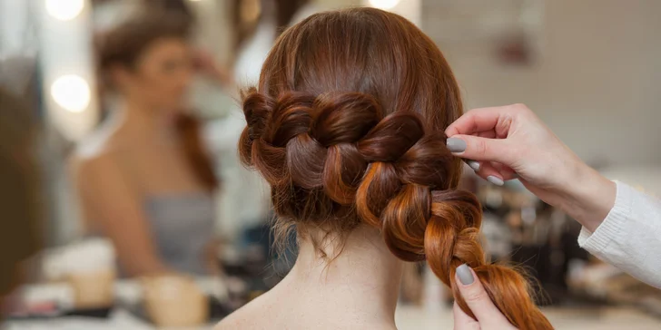 Profesionálne kurzy stylingu a úpravy vlasov vo FAME MANAGEMENT