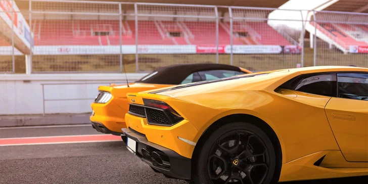 LAMBORGHINI, PORSCHE alebo FORD MUSTANG na veľkom pretekárskom okruhu v Brne alebo Moste: 1 až 5 kôl ako vodič či spolujazdec