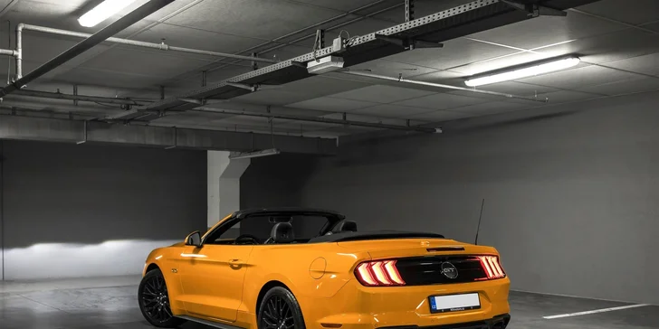 LAMBORGHINI, PORSCHE alebo FORD MUSTANG na veľkom pretekárskom okruhu v Brne alebo Moste: 1 až 5 kôl ako vodič či spolujazdec