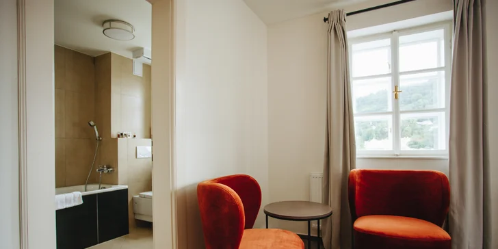 Zažite romantické chvíle v Banskej Štiavnici: komfortné a priestranné izby, welcome drink, 300 metrov od Nového zámku