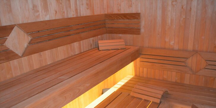 Lednicko-valtický areál: luxusný pobyt s wellness a saunovým svetom, vinotékou aj prosekárňou