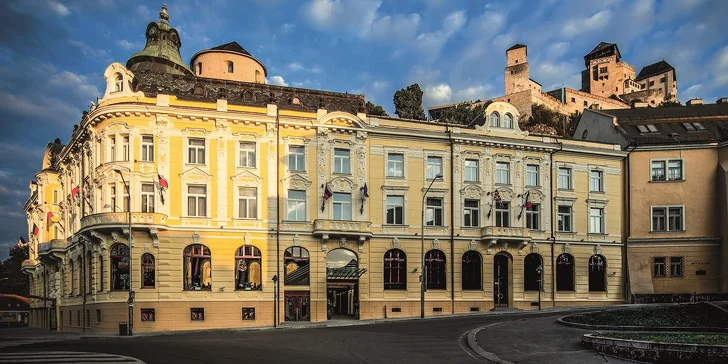 Prvotriedny wellness pobyt s raňajkami v Hoteli Elizabeth**** priamo pod Trenčianskym hradom