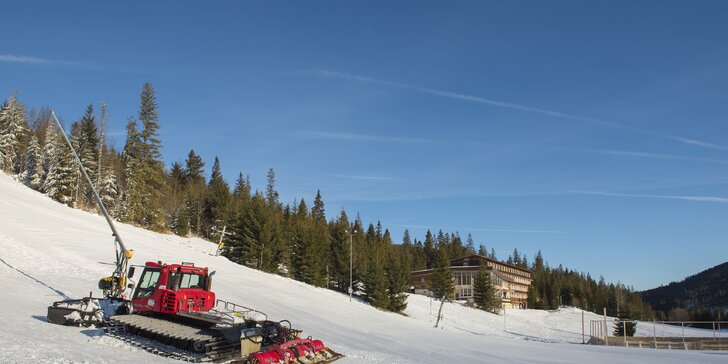 4-hodinový či celodenný skipas do lyžiarskeho strediska SKI MONKOVA DOLINA