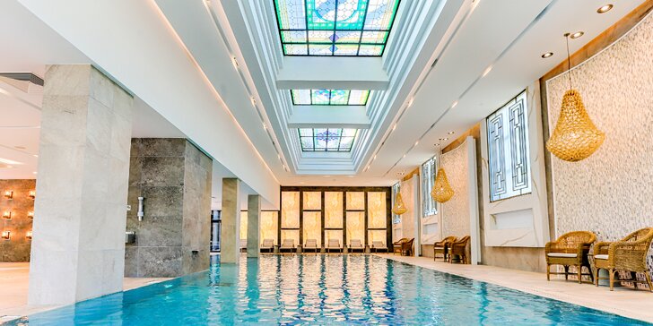 Deluxe wellness v Thermia Palace***** s polpenziou