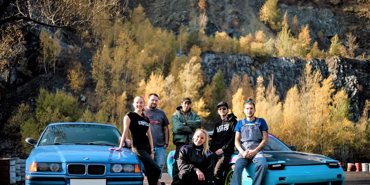 Zažite adrenalínovú LEKCIU DRIFTU s Lady Hoonigan na vozidle podľa vlastného výberu
