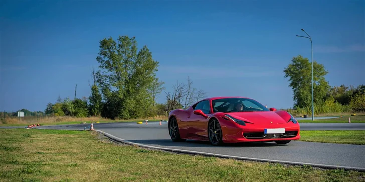 Nezabudnuteľný zážitok vo Ferrari, Lamborghini či Porsche