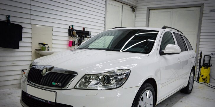 Kompletné čistenie interiéru a exteriéru auta, tepovanie, voskovanie, dezinfekcia ozónom či letný balík