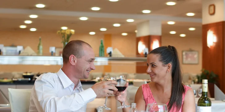 Dovolenka v maďarskom Bükfürdő: 4* hotel s polpenziou, neobmedzeným wellness aj vstupmi do kúpeľov