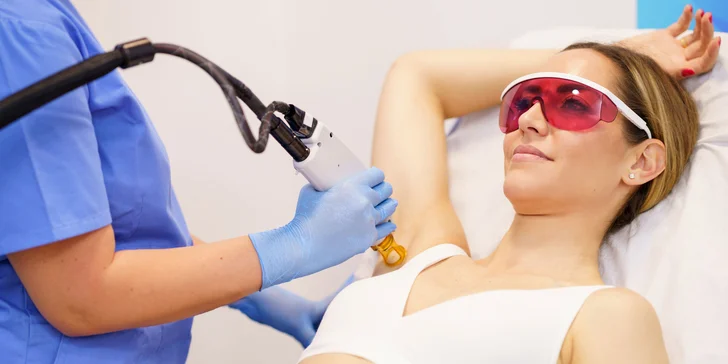 Trvalá epilácia špičkovým medicínskym laserom v zdravotníckom zariadení - bezpečné a efektívne ošetrenie