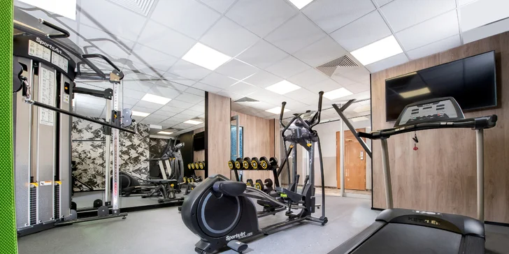 4* pobyt len 20 minút od centra Krakova so stravou, wellness, športovými ihriskami a veľkým parkom