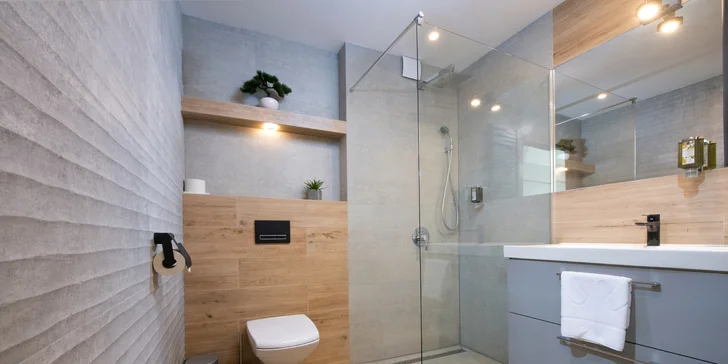 4* pobyt len 20 minút od centra Krakova so stravou, wellness, športovými ihriskami a veľkým parkom
