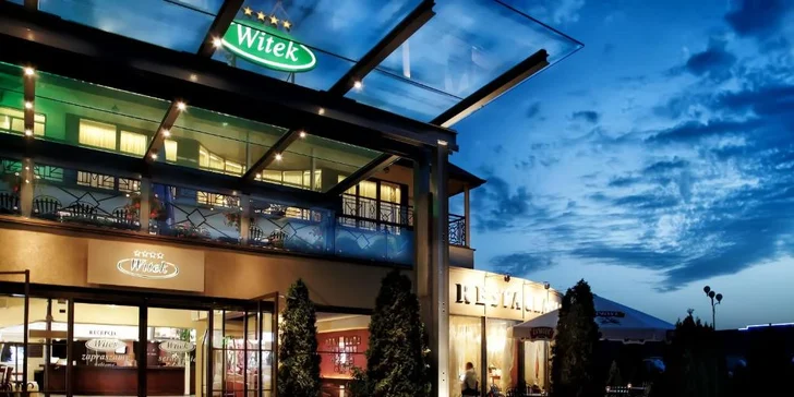 4* pobyt len 20 minút od centra Krakova so stravou, wellness, športovými ihriskami a veľkým parkom