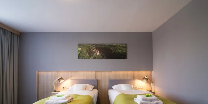 4* pobyt len 20 minút od centra Krakova so stravou, wellness, športovými ihriskami a veľkým parkom