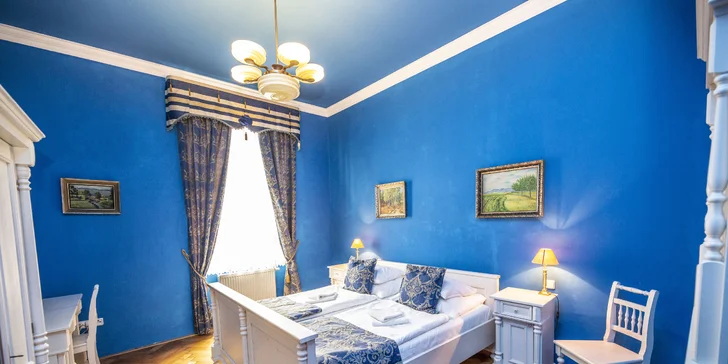 Prvorepublikový 4* hotel v Jičíne: raňajky alebo polpenzia, wellness aj masáž