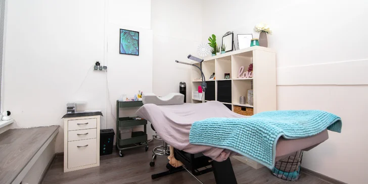 Zvýraznite svoje oči! Lash lift, 1D predĺženie mihalníc či laminácia obočia