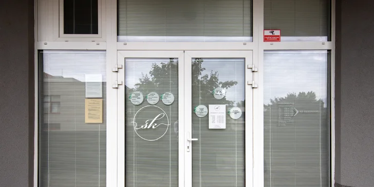 Zvýraznite svoje oči! Lash lift, 1D predĺženie mihalníc či laminácia obočia