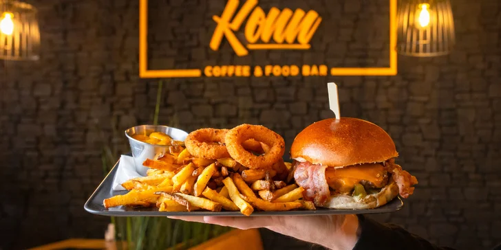 Poctivý slovenský burger s prílohou a limonádou v Konn Foodbar