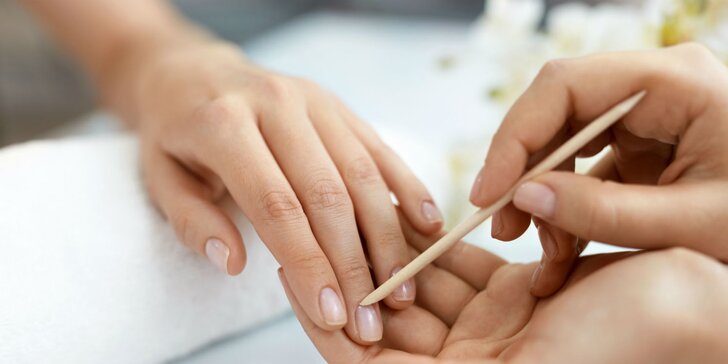 Rozmaznávajte svoje ruky: japonská alebo klasická manikúra či regeneračné ošetrenie IBX